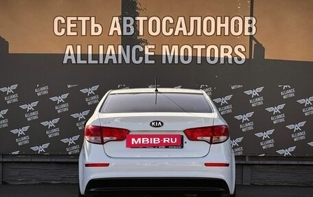 KIA Rio III рестайлинг, 2015 год, 995 000 рублей, 6 фотография