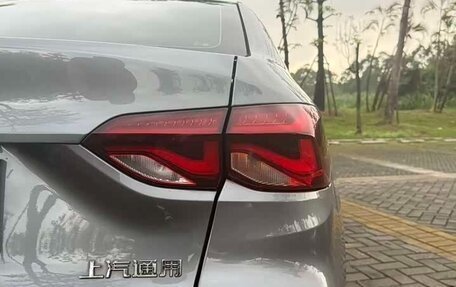Chevrolet Cruze II, 2023 год, 940 000 рублей, 14 фотография