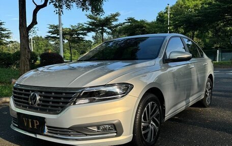 Volkswagen Lavida, 2022 год, 1 387 017 рублей, 2 фотография