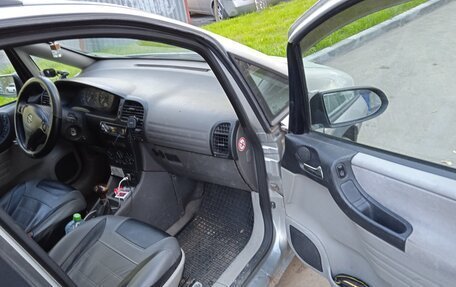 Opel Zafira A рестайлинг, 1999 год, 225 000 рублей, 12 фотография