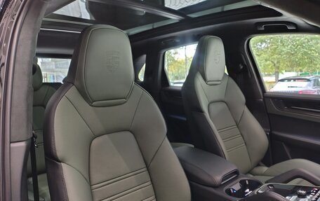 Porsche Cayenne III, 2026 год, 28 980 000 рублей, 10 фотография