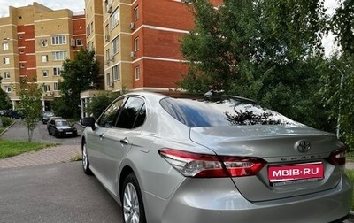Toyota Camry, 2018 год, 2 700 000 рублей, 1 фотография