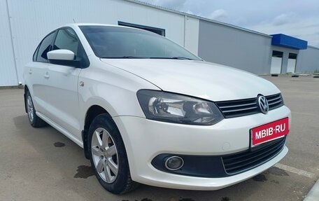Volkswagen Polo VI (EU Market), 2012 год, 690 000 рублей, 1 фотография