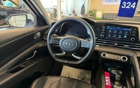 Hyundai Elantra, 2021 год, 1 999 000 рублей, 14 фотография