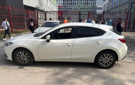 Mazda 3, 2016 год, 1 600 000 рублей, 3 фотография