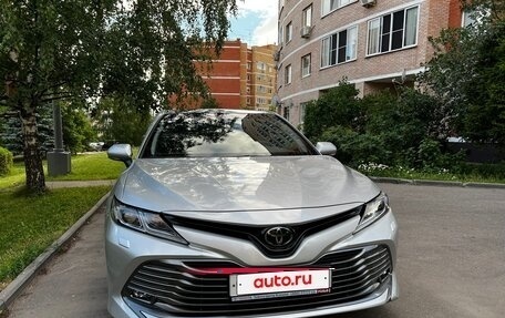 Toyota Camry, 2018 год, 2 700 000 рублей, 11 фотография