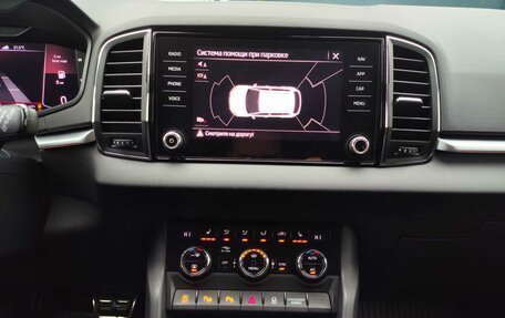 Skoda Karoq I, 2021 год, 2 400 000 рублей, 21 фотография