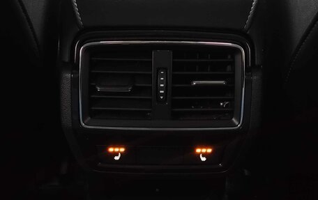 Skoda Karoq I, 2021 год, 2 400 000 рублей, 18 фотография