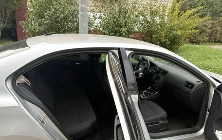 Volkswagen Jetta VI, 2014 год, 1 040 000 рублей, 6 фотография