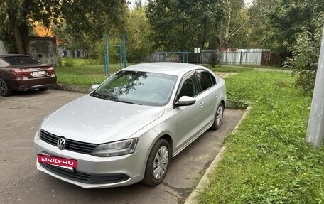 Volkswagen Jetta VI, 2014 год, 1 040 000 рублей, 4 фотография