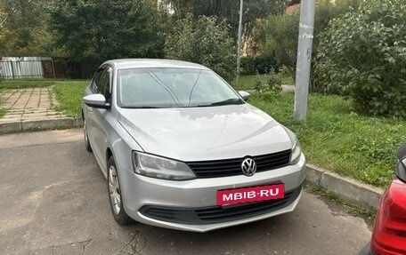 Volkswagen Jetta VI, 2014 год, 1 040 000 рублей, 5 фотография