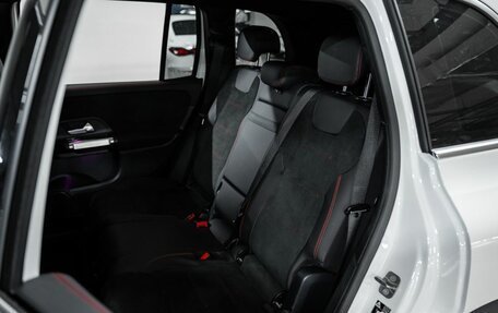 Mercedes-Benz GLB, 2025 год, 7 280 000 рублей, 3 фотография