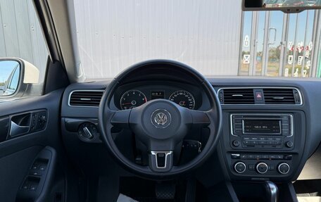 Volkswagen Jetta VI, 2014 год, 1 199 000 рублей, 12 фотография