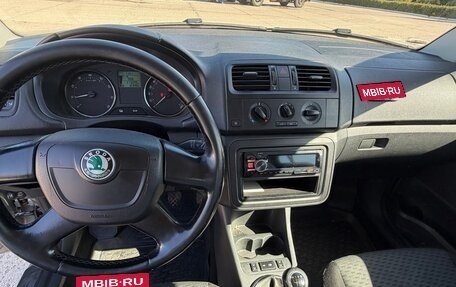 Skoda Fabia II, 2012 год, 450 000 рублей, 9 фотография