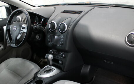 Nissan Qashqai, 2011 год, 881 000 рублей, 11 фотография