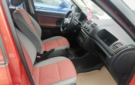 Skoda Fabia II, 2007 год, 320 000 рублей, 6 фотография