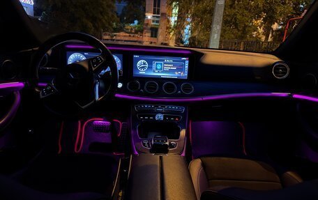 Mercedes-Benz E-Класс, 2017 год, 3 300 000 рублей, 26 фотография