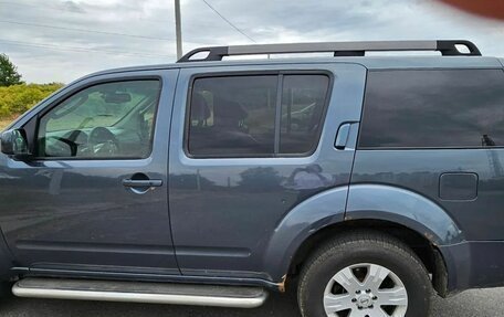 Nissan Pathfinder, 2005 год, 900 000 рублей, 12 фотография