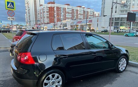 Volkswagen Golf V, 2004 год, 800 000 рублей, 5 фотография