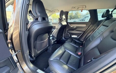 Volvo V90 Cross Country I рестайлинг, 2017 год, 3 300 000 рублей, 16 фотография