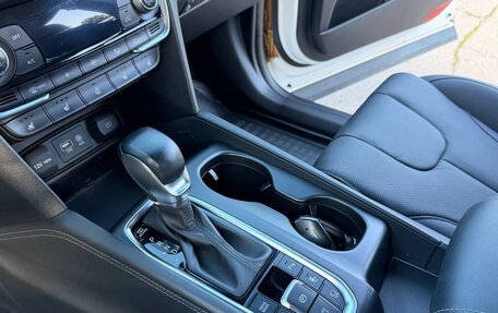 Hyundai Santa Fe IV, 2019 год, 2 995 000 рублей, 16 фотография