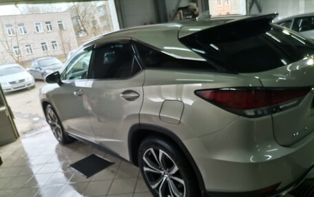Lexus RX IV рестайлинг, 2021 год, 4 150 000 рублей, 11 фотография