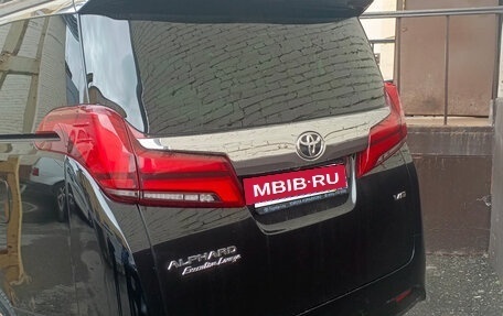 Toyota Alphard III, 2021 год, 4 000 000 рублей, 4 фотография