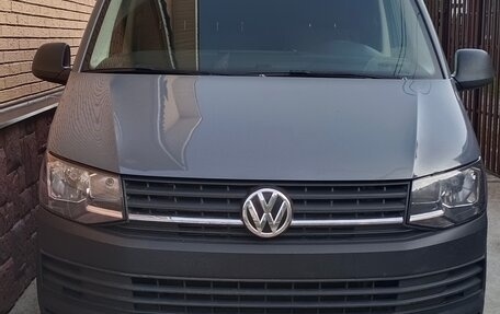 Volkswagen Transporter T6 рестайлинг, 2017 год, 2 650 000 рублей, 12 фотография