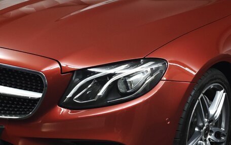 Mercedes-Benz E-Класс, 2019 год, 4 085 000 рублей, 10 фотография