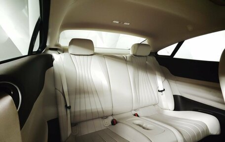 Mercedes-Benz E-Класс, 2019 год, 4 085 000 рублей, 16 фотография
