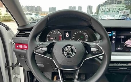 Skoda Octavia IV, 2023 год, 2 390 026 рублей, 14 фотография