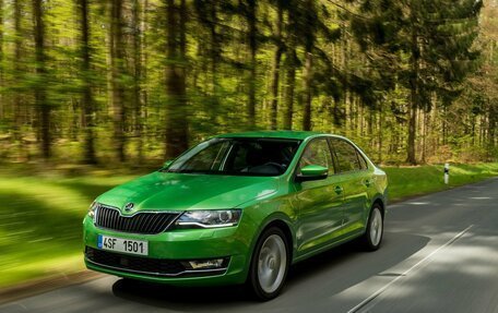 Skoda Rapid I, 2018 год, 1 300 000 рублей, 2 фотография