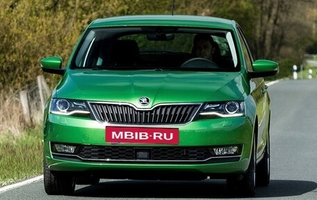 Skoda Rapid I, 2018 год, 1 300 000 рублей, 4 фотография