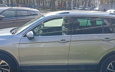 Volkswagen Tiguan II, 2018 год, 2 750 000 рублей, 1 фотография