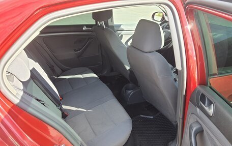 Volkswagen Jetta VI, 2006 год, 370 000 рублей, 16 фотография