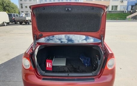 Volkswagen Jetta VI, 2006 год, 370 000 рублей, 17 фотография