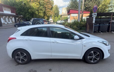 Hyundai i30 II рестайлинг, 2016 год, 1 350 000 рублей, 4 фотография