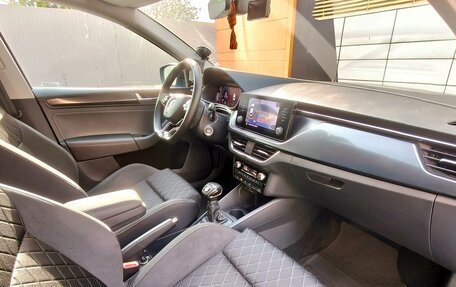 Skoda Rapid II, 2021 год, 2 000 000 рублей, 12 фотография
