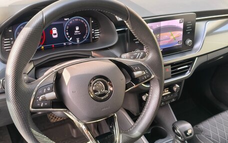 Skoda Rapid II, 2021 год, 2 000 000 рублей, 13 фотография