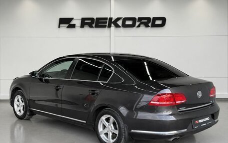 Volkswagen Passat B7, 2011 год, 1 299 000 рублей, 2 фотография