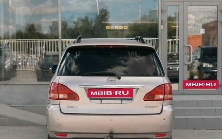 Toyota Ipsum II, 2001 год, 565 000 рублей, 6 фотография