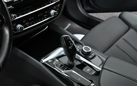 BMW 5 серия, 2018 год, 3 399 000 рублей, 12 фотография