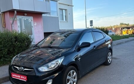 Hyundai Solaris II рестайлинг, 2013 год, 618 000 рублей, 1 фотография