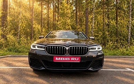 BMW 5 серия, 2021 год, 8 490 000 рублей, 1 фотография