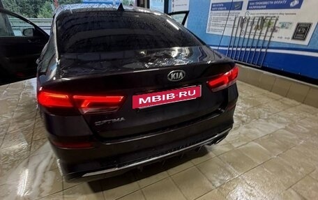 KIA Optima IV, 2019 год, 1 550 000 рублей, 9 фотография
