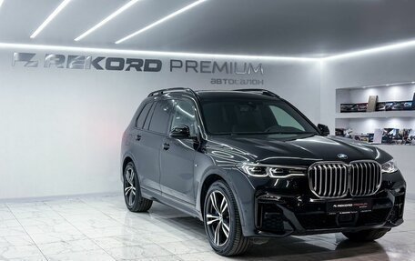 BMW X7, 2021 год, 8 300 000 рублей, 2 фотография