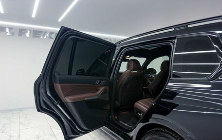 BMW X7, 2021 год, 8 300 000 рублей, 28 фотография