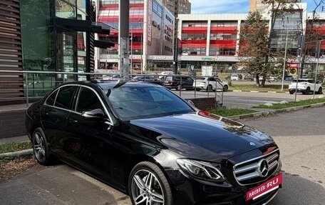 Mercedes-Benz E-Класс, 2018 год, 3 000 000 рублей, 4 фотография