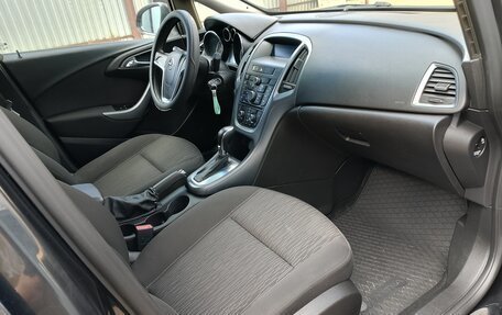 Opel Astra J, 2013 год, 730 000 рублей, 6 фотография