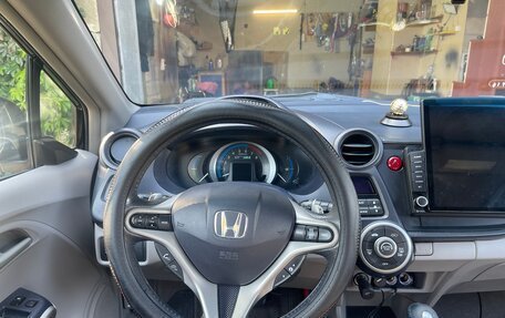 Honda Insight II рестайлинг, 2009 год, 850 000 рублей, 17 фотография